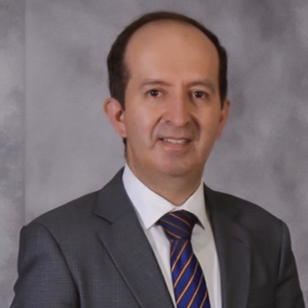 https://colegiomedicocolombiano.org/wp-content/uploads/2025/08/Martinez-scaled-e1756928665697.png